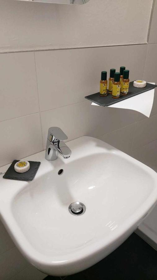 Doppelzimmer mit Balkon