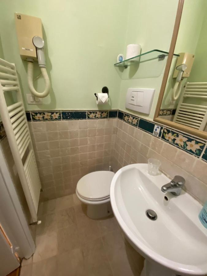 Single Room French Bed