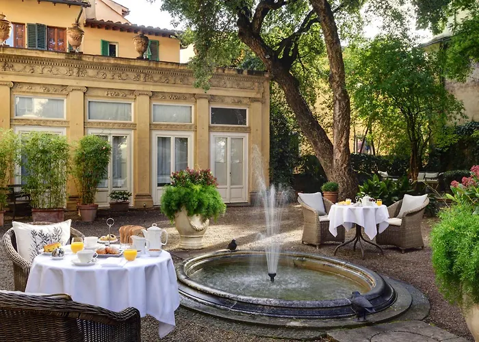 Family Hotel: Al Palazzo Del Marchese Di Camugliano Residenza D'Epoca
